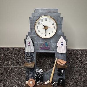 Arizona Diamondbacks‎ Baseball Resin Locker Room Clock 2002 Mancave Decor